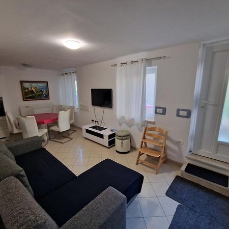 Beautiful House Lanna Villa Izola Bagian luar foto