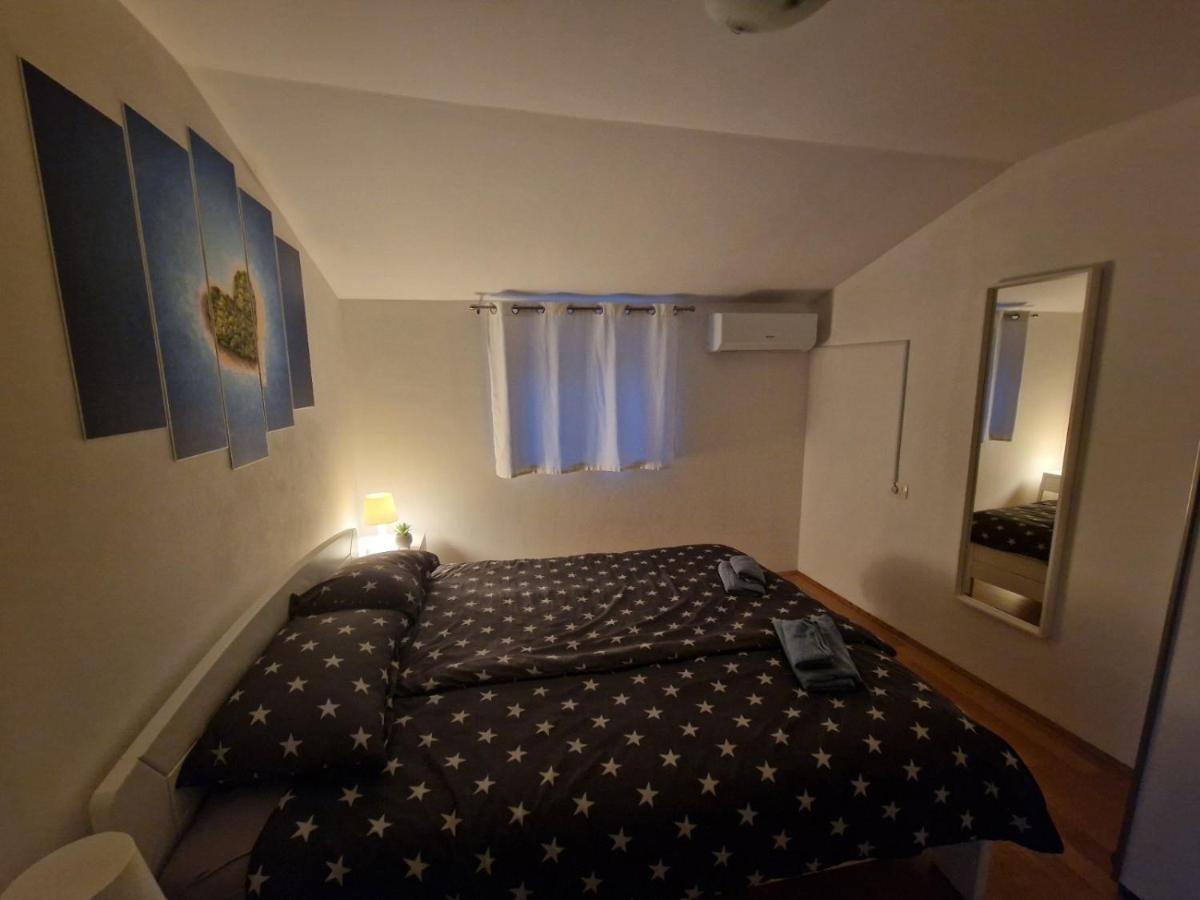 Beautiful House Lanna Villa Izola Bagian luar foto